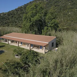 Agrituerra Bed & Breakfast Teulada